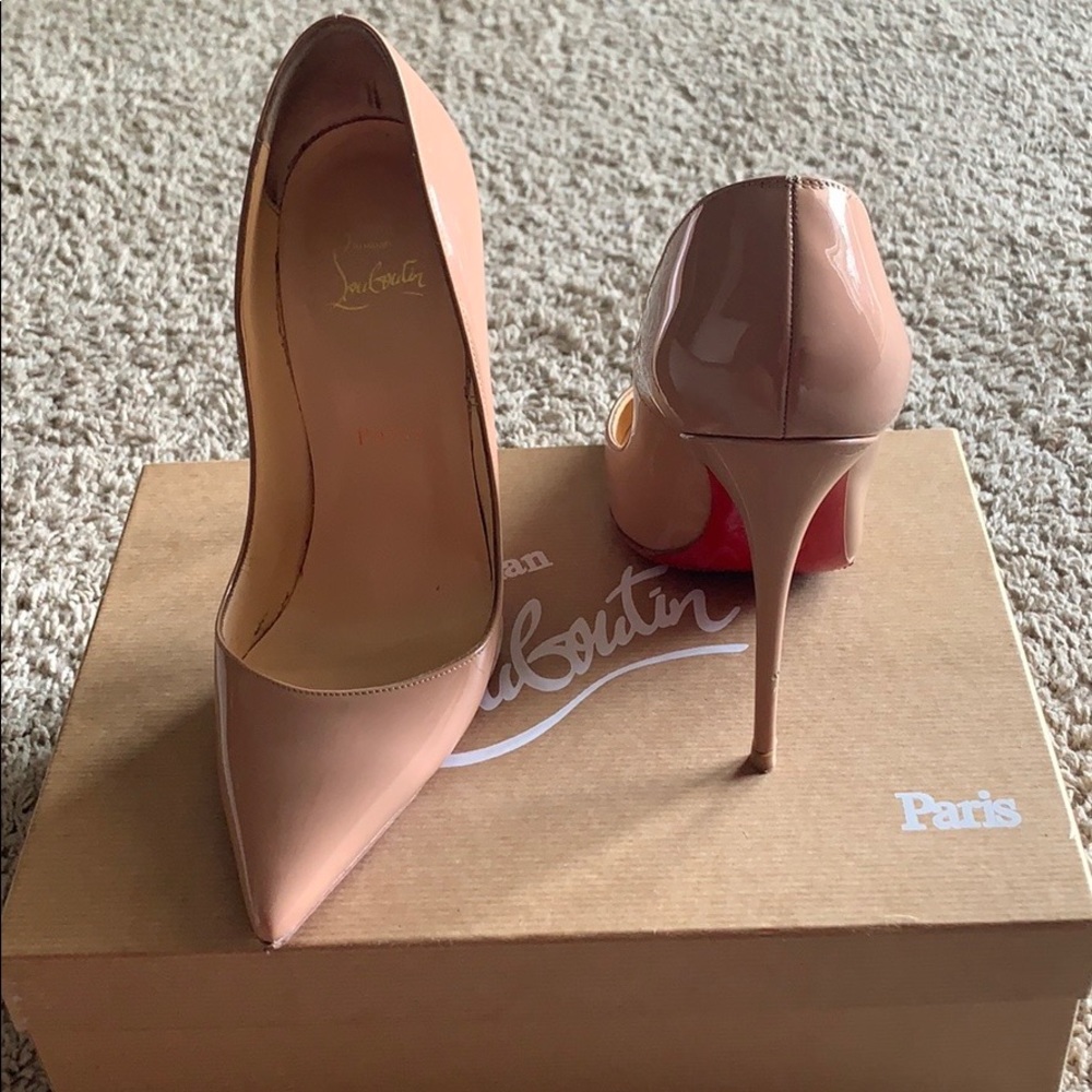 Nude Christian Louboutins So Kate